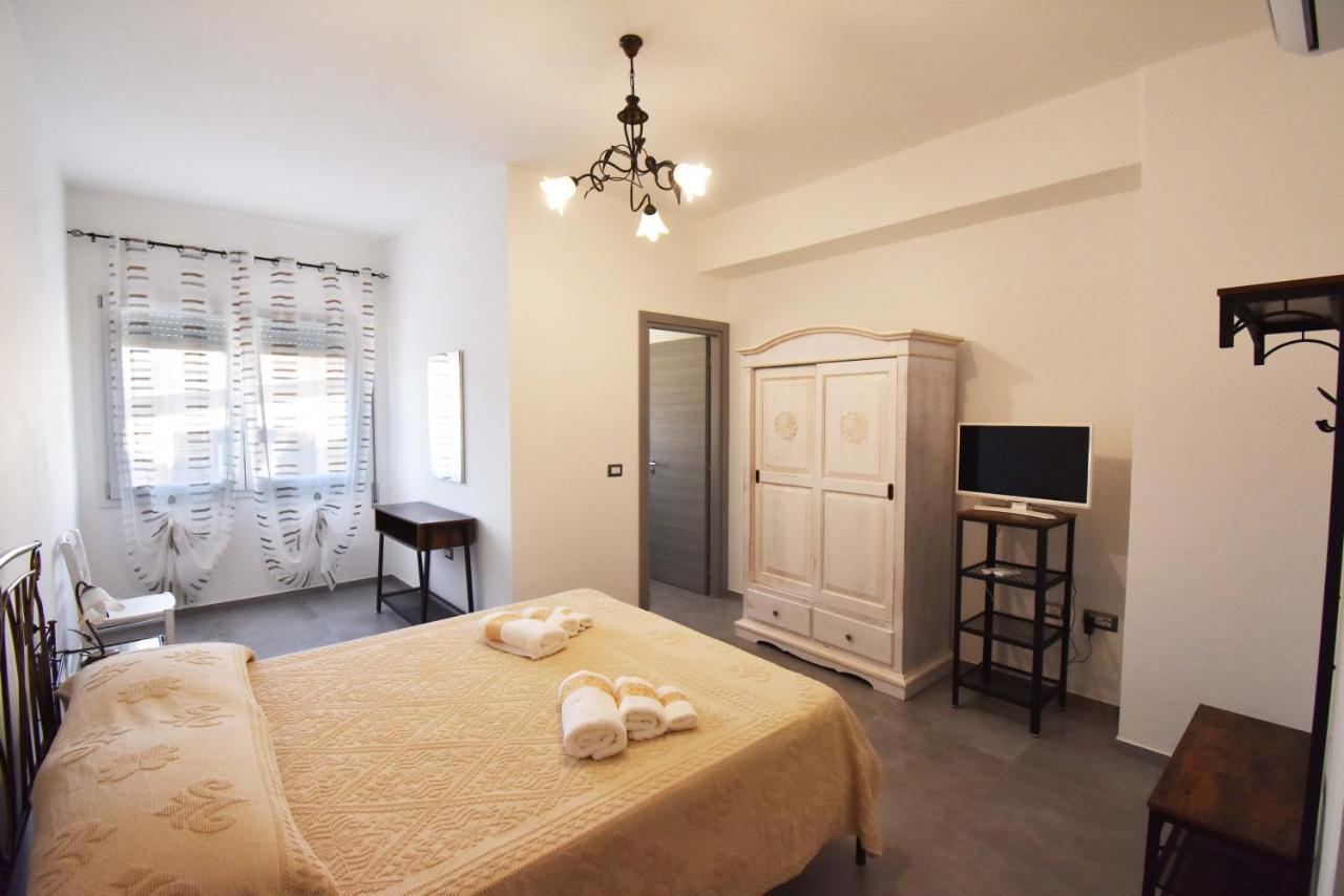 B&B Centrale Tortolì Kültér fotó