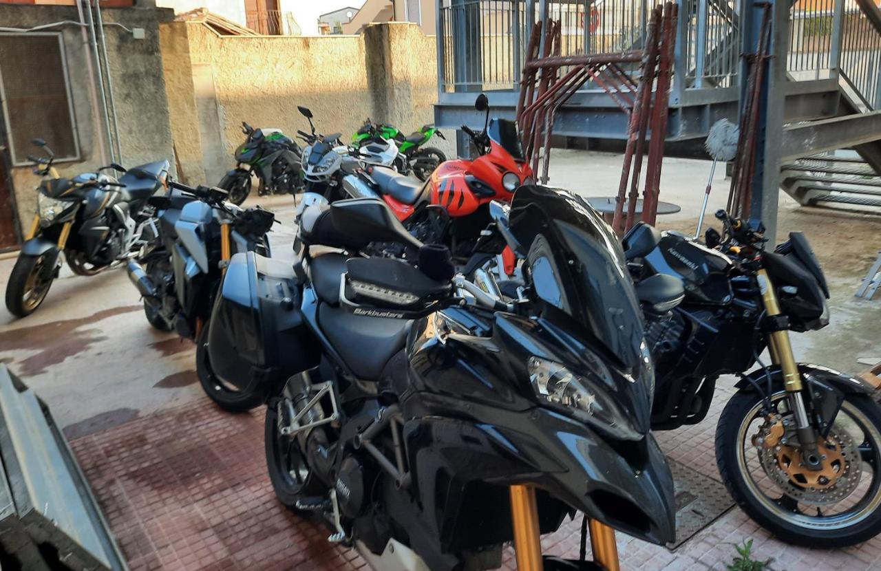B&B Centrale Tortolì Kültér fotó